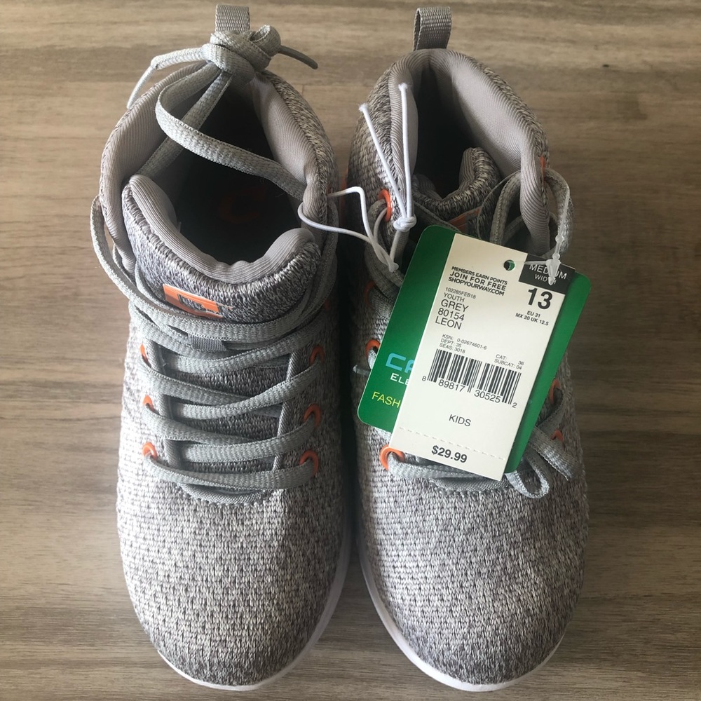 Catapult boy shoes in size 13